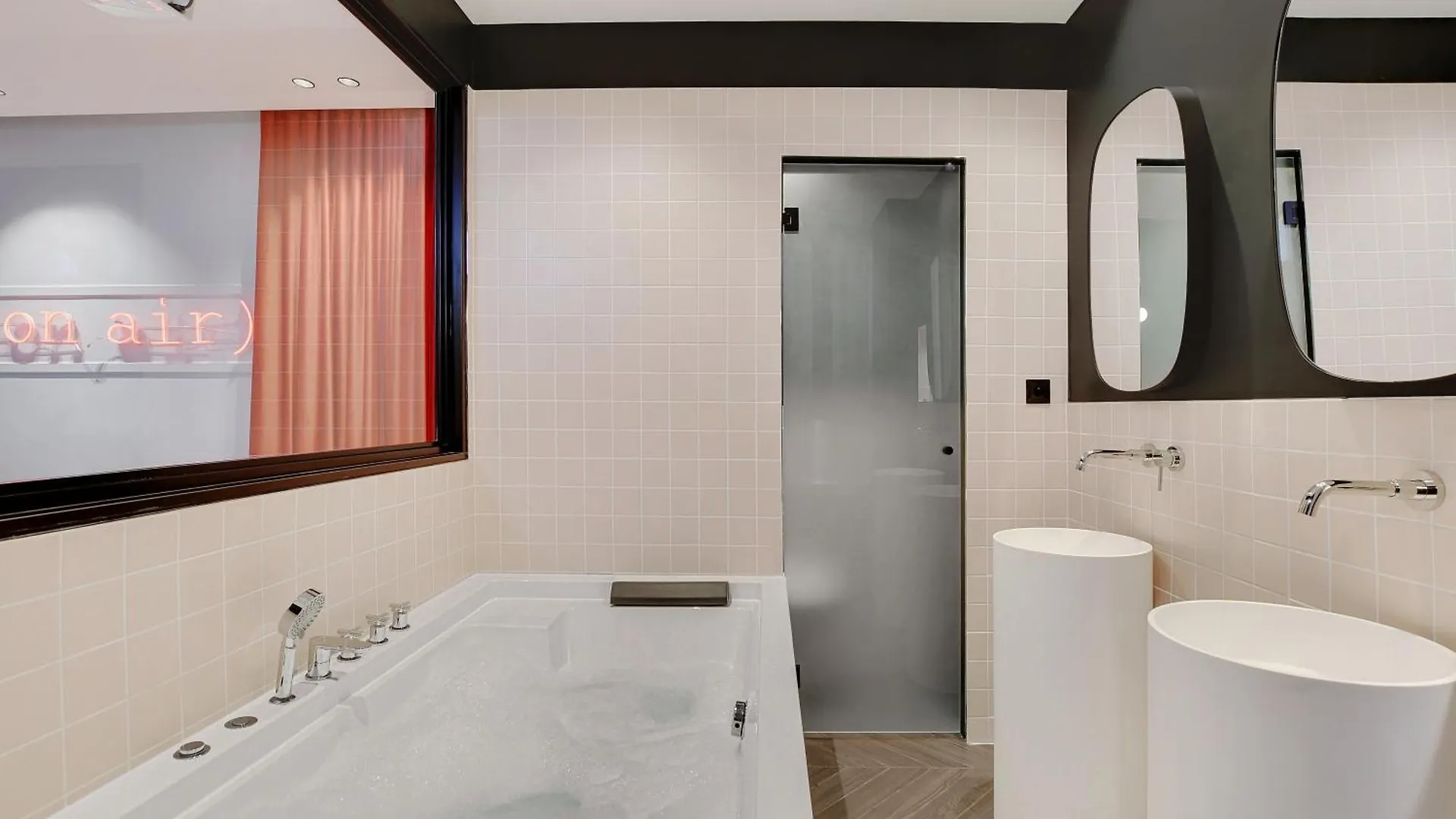 Magnifique Studio 2P Avec Jacuzzi Et Cinema Paris